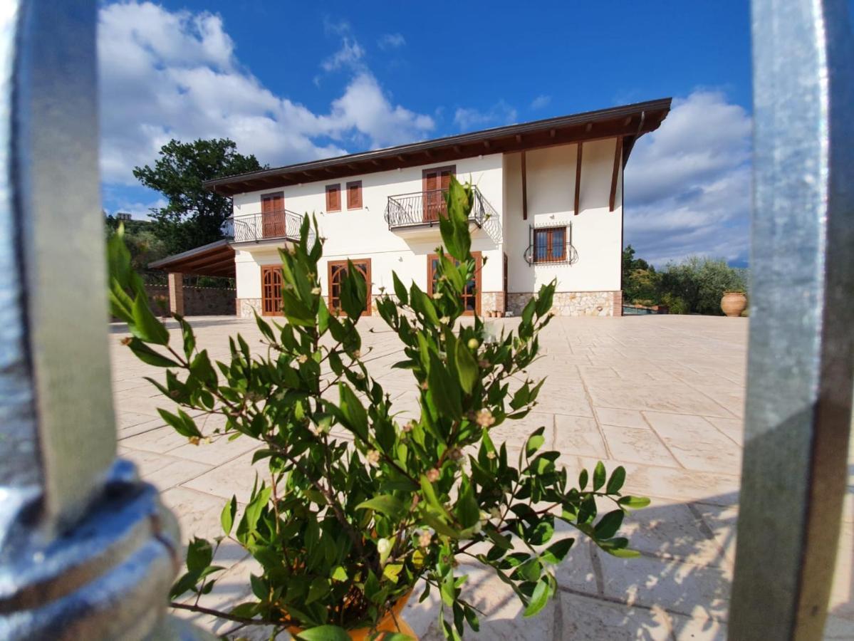 Colle Del Mirto Castelnuovo Cilento Exterior foto